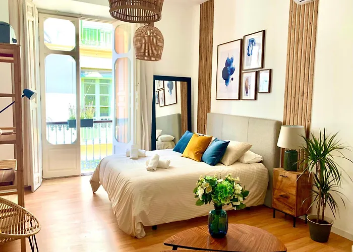Calderon Iii Deluxe Sinesedesignhomes Appartement