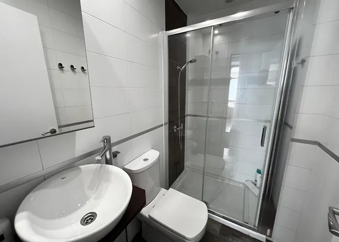 Calderon Iii Deluxe Sinesedesignhomes Appartement *
